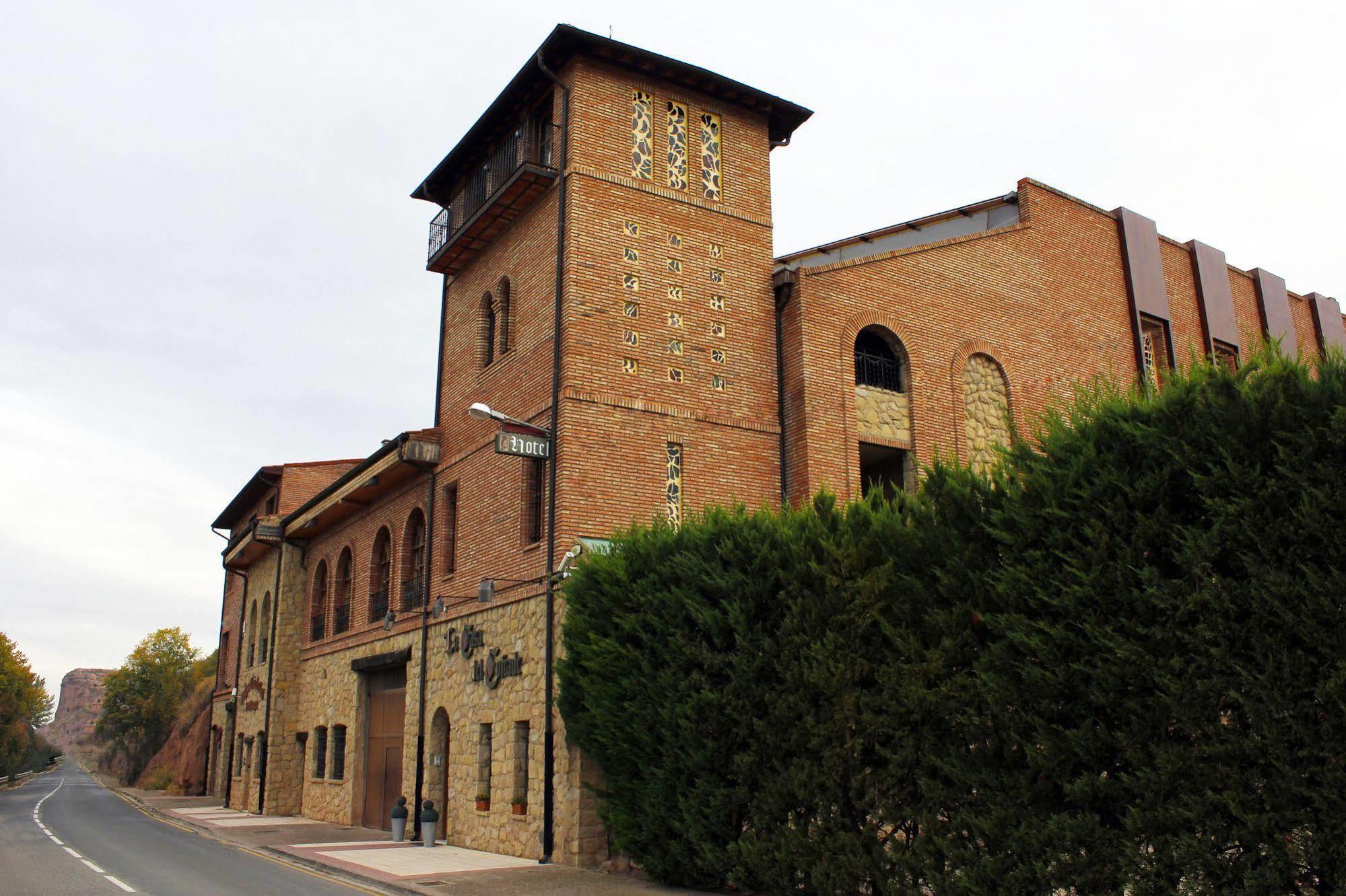 Hotel Vinicola Real-200 Monges Albelda De Iregua ภายนอก รูปภาพ